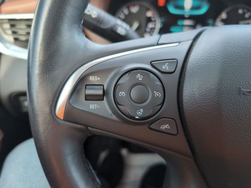 Used 2018 Buick Enclave Avenir w/ Avenir Technology Package image 22