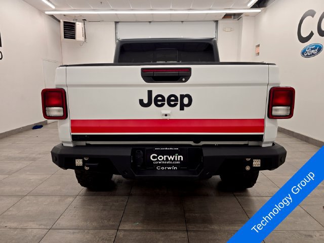Used 2022 Jeep Gladiator Sport AWD/4WD image 4