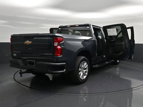 Used 2022 Chevrolet Silverado 1500 Custom w/ Safety Confidence Package RWD image 38