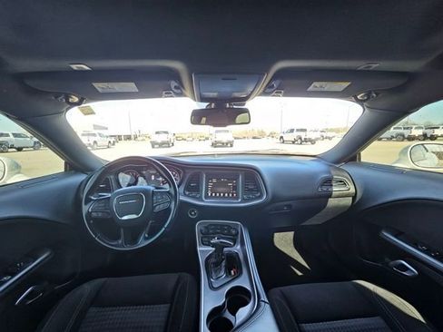 Used 2021 Dodge Challenger SXT w/ Driver Convenience Group image 12