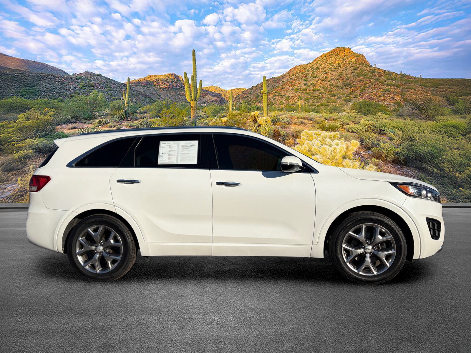 Used 2016 Kia Sorento SX FWD image 3