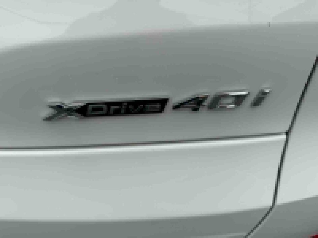 Used 2023 BMW X5 xDrive40i AWD/4WD image 8