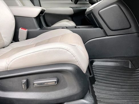 Used 2017 Honda CR-V EX-L image 22