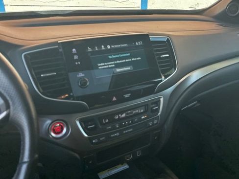 Used 2023 Honda Passport EX-L image 4
