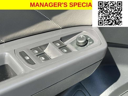 Used 2021 Volkswagen Atlas Cross Sport SEL AWD/4WD image 16