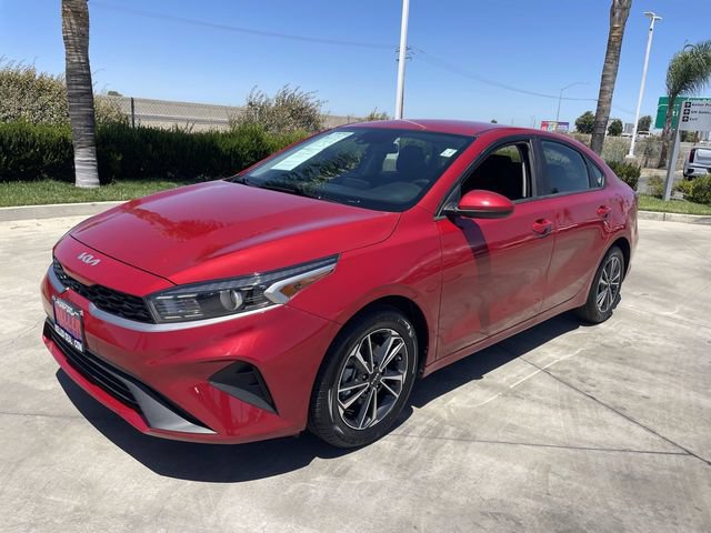 Used 2024 Kia Forte LXS FWD image 4