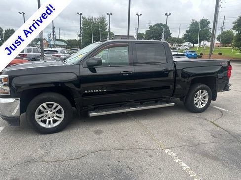 Used 2018 Chevrolet Silverado 1500 LT w/ All Star Edition AWD/4WD image 7