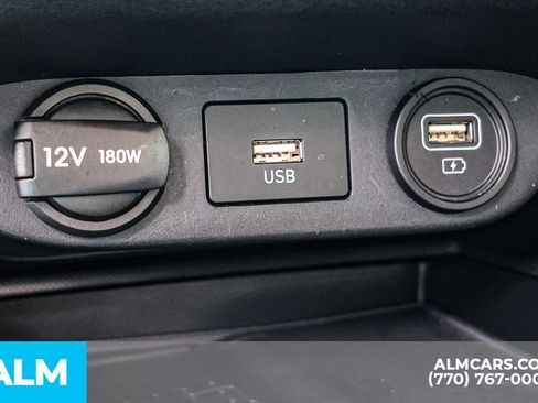 Used 2023 Hyundai Elantra Limited image 44