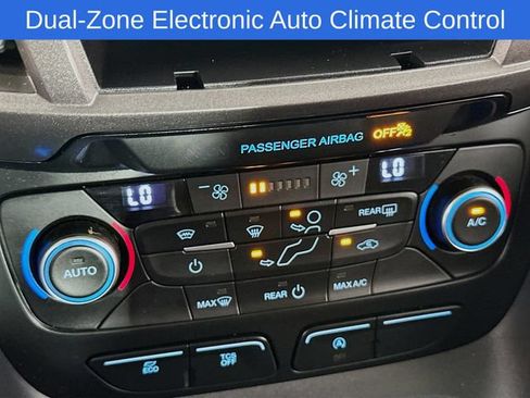 Certified 2022 Ford Transit Connect XL FWD image 19