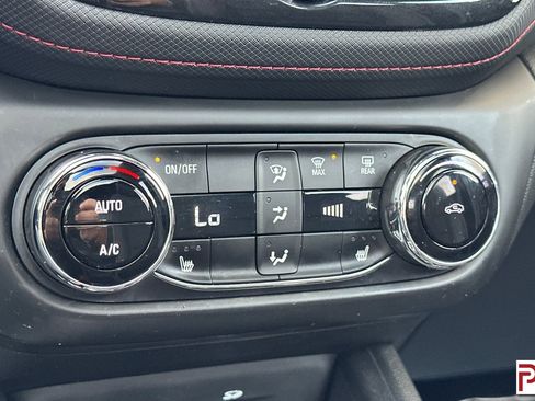 Certified 2022 Chevrolet TrailBlazer RS w/ Sun and Liftgate Package image 23