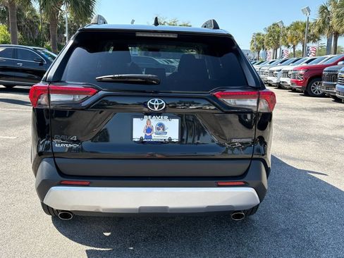 Used 2024 Toyota RAV4 Adventure AWD/4WD image 6