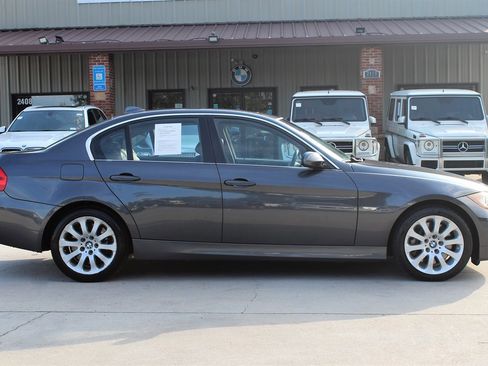 Used 2008 BMW 335xi Sedan image 8