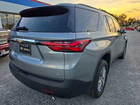 Used 2023 Chevrolet Traverse LT AWD/4WD image 4