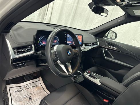 Used 2025 BMW X1 xDrive28i image 15