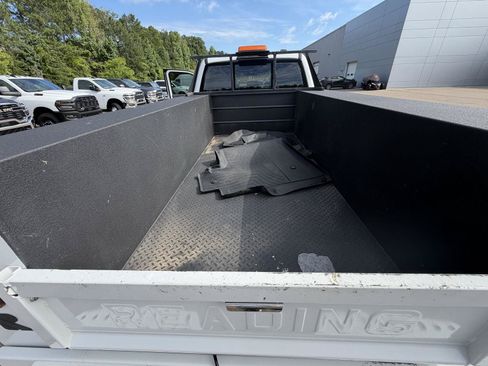 Used 2023 Ford F350 XL AWD/4WD image 18