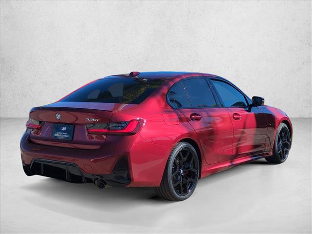 Used 2026 BMW 330i Sedan w/ M Sport Package RWD image 5