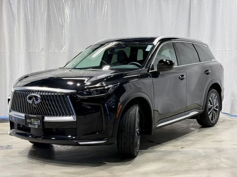 Certified 2026 INFINITI QX60 Luxe w/ Family Package AWD/4WD image 3