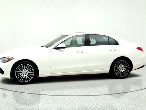 Used 2025 Mercedes-Benz C 300 4MATIC Sedan image 8