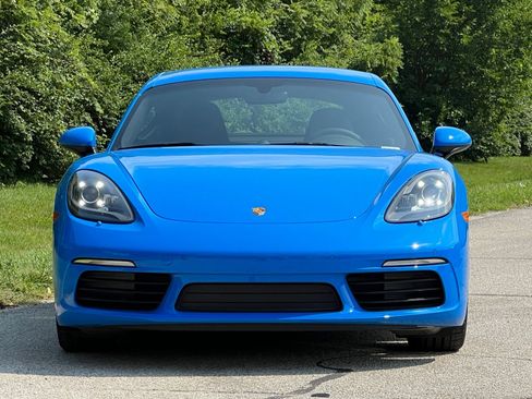 Certified 2025 Porsche 718 Cayman RWD image 7