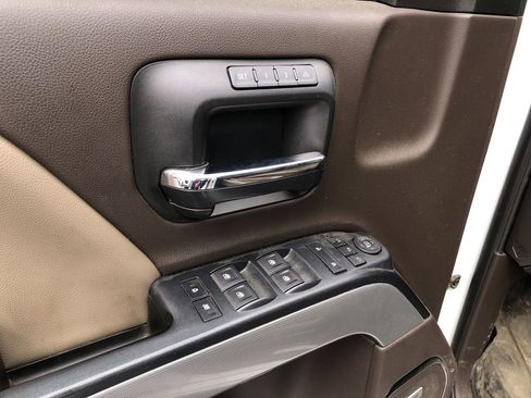 Used 2017 Chevrolet Silverado 2500 LTZ w/ Duramax Plus Package image 12