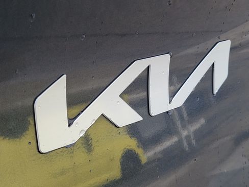 Used 2023 Kia Sportage EX FWD image 10