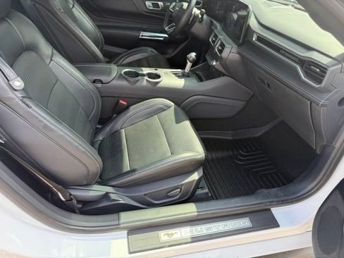 Used 2024 Ford Mustang GT Premium RWD image 17