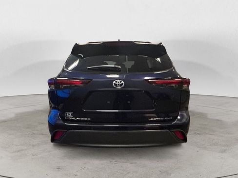 New 2026 Toyota Highlander Limited AWD/4WD image 4