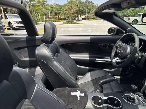 Used 2016 Ford Mustang GT Premium w/ GT Performance Package RWD image 15