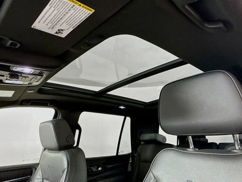 Used 2024 GMC Yukon Denali image 22