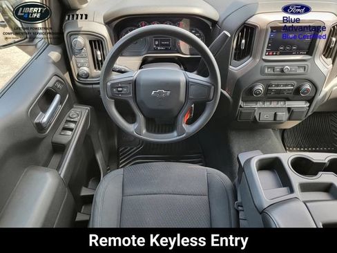 Used 2020 Chevrolet Silverado 1500 Custom Trail Boss w/ Custom Convenience Package AWD/4WD image 25