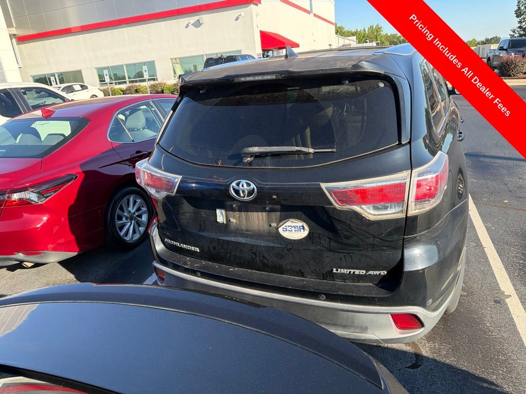 Used 2014 Toyota Highlander Limited Platinum AWD/4WD image 7