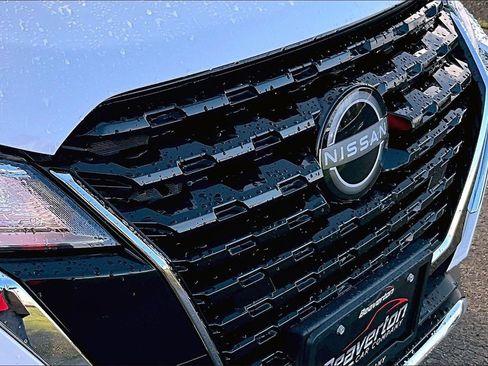 Used 2024 Nissan Kicks SV image 33