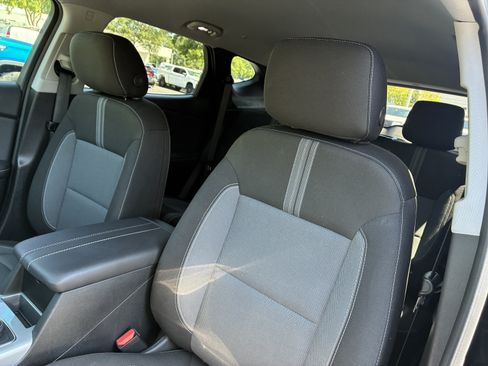 Used 2023 Chevrolet Blazer LT w/ Midnight/Sport Edition FWD image 21
