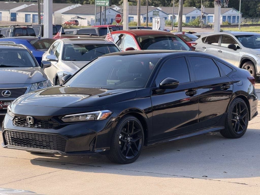 Used 2026 Honda Civic Sport image 3