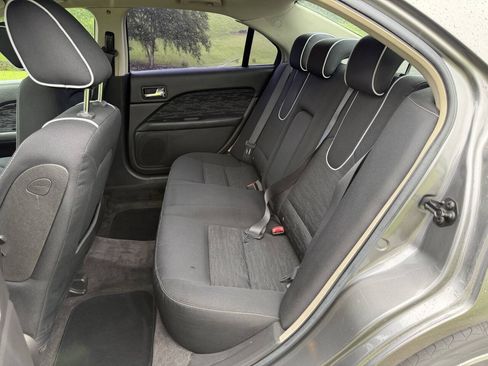 Used 2010 Ford Fusion SE FWD image 14