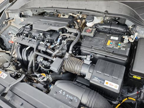 Used 2023 Hyundai Kona SEL w/ Convenience Package image 17