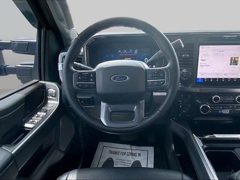 Used 2025 Ford F250 Lariat w/ Lariat Ultimate Package AWD/4WD image 6