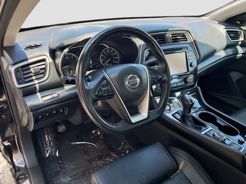 Used 2022 Nissan Maxima Platinum w/ Sport Mat Group FWD image 9