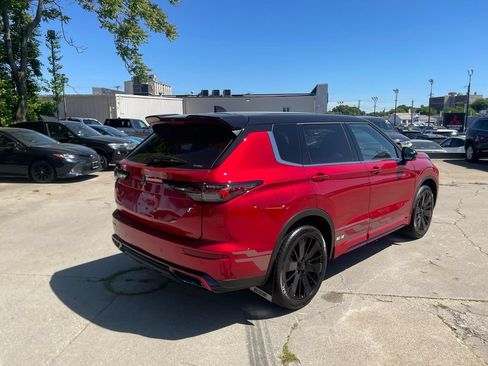 New 2026 Mitsubishi Outlander AWD image 5