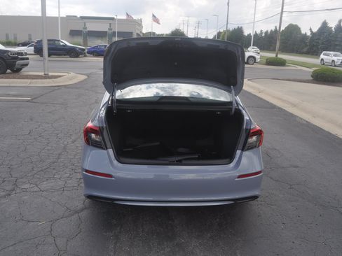 Used 2024 Honda Civic EX image 10