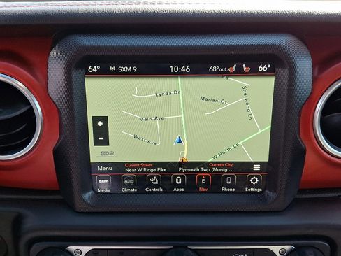 Used 2020 Jeep Gladiator Rubicon image 16