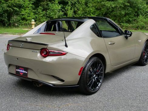 Used 2024 MAZDA MX-5 Miata RF Club w/ Weather Package RWD image 12