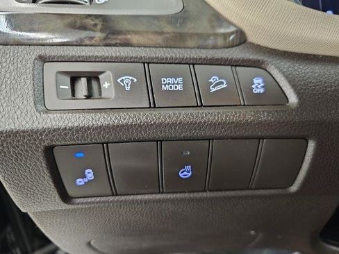 Used 2017 Hyundai Santa Fe Sport w/ 2.4L Tech Package 04 image 15