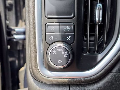 Used 2022 Chevrolet Silverado 1500 RST RWD image 29