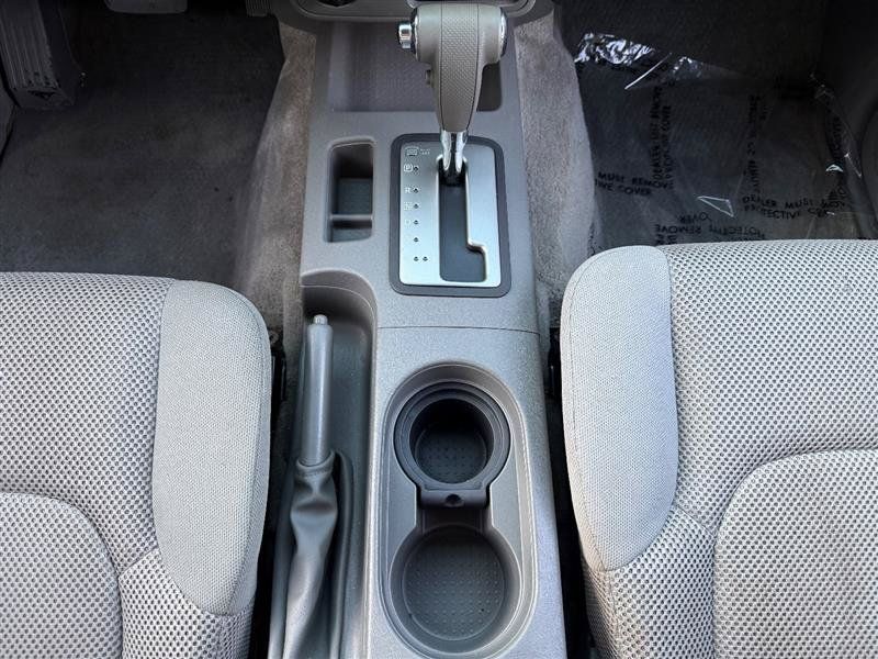 Used 2013 Nissan Frontier SV AWD/4WD image 25