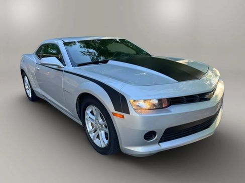 Used 2014 Chevrolet Camaro LS RWD image 6