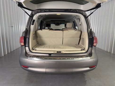 Used 2016 INFINITI QX80 Luxe w/ 22" Wheel Package image 8