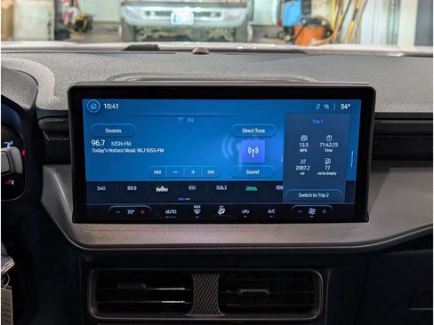 Used 2025 Ford Maverick XL w/ 4K Tow Package AWD/4WD image 14
