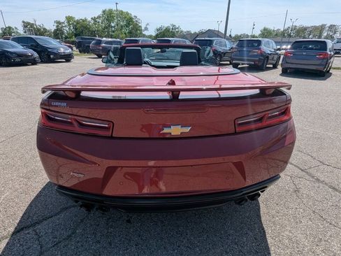 Used 2017 Chevrolet Camaro LT RWD image 7