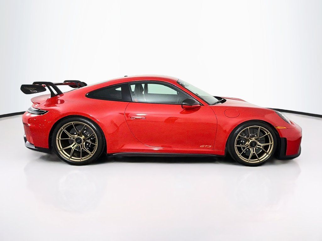 Used 2026 Porsche 911 GT3 RWD image 8